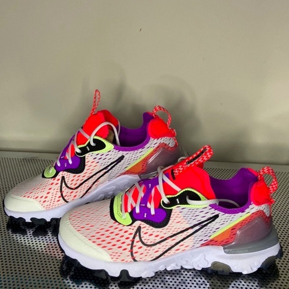 Nike DimSix React Vision | sneakers | Like New | size 7Y fits women 8.5 - Picture 8 of 11